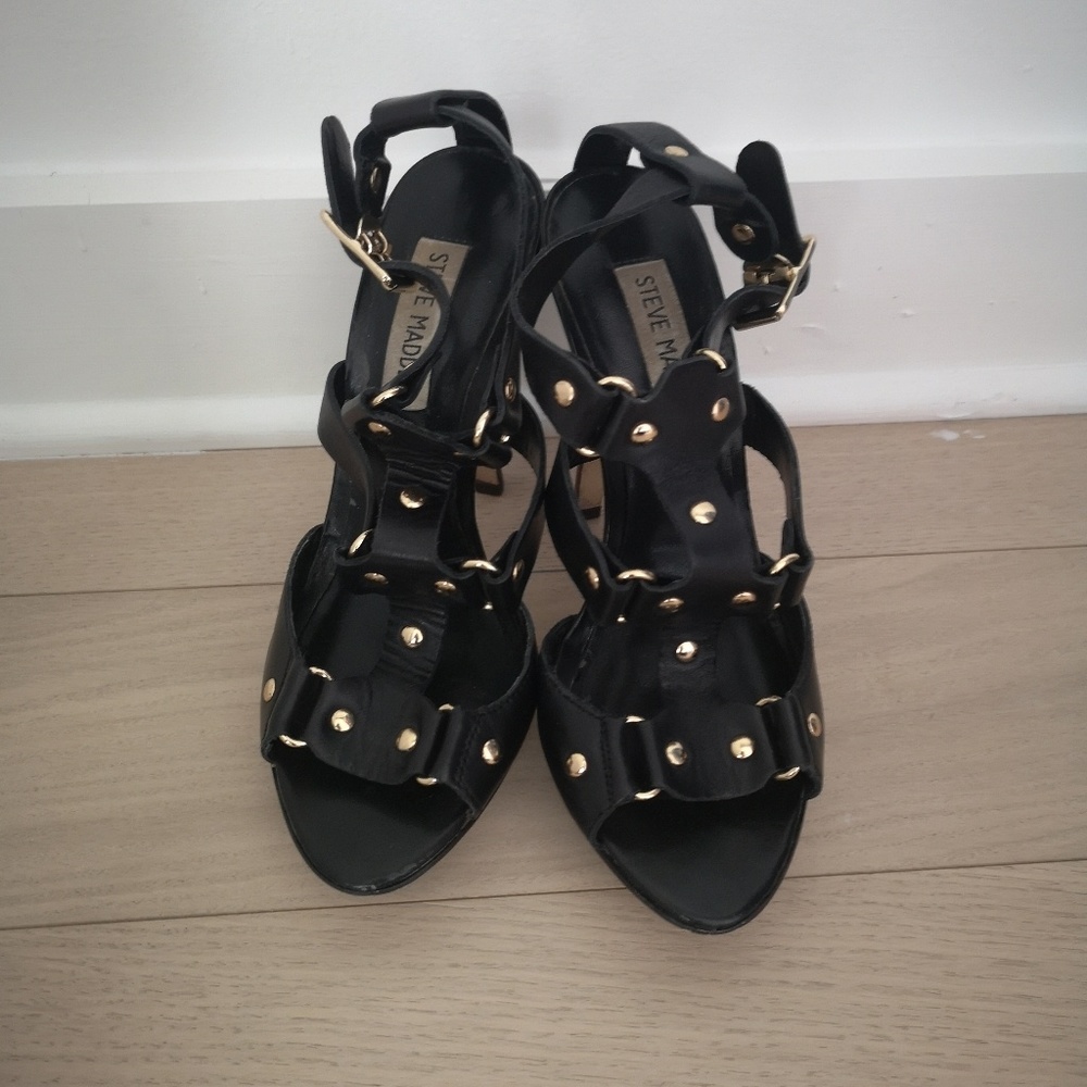 Steve Madden Studded Sandals